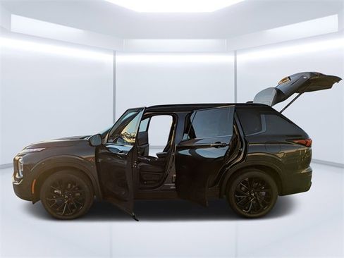 New 2025 Mitsubishi Outlander SEL Black Edition image 6