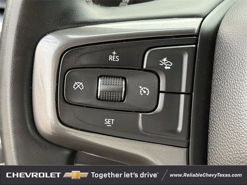 Used 2024 Chevrolet Suburban RST image 15