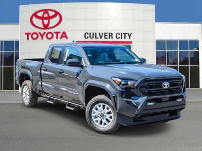 New 2025 Toyota Tacoma SR5