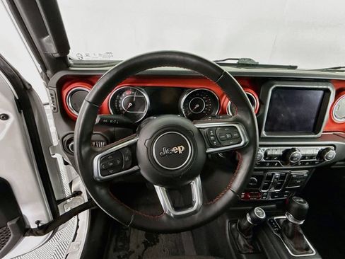 Used 2022 Jeep Wrangler Unlimited Rubicon w/ LED Lighting Group AWD/4WD image 12