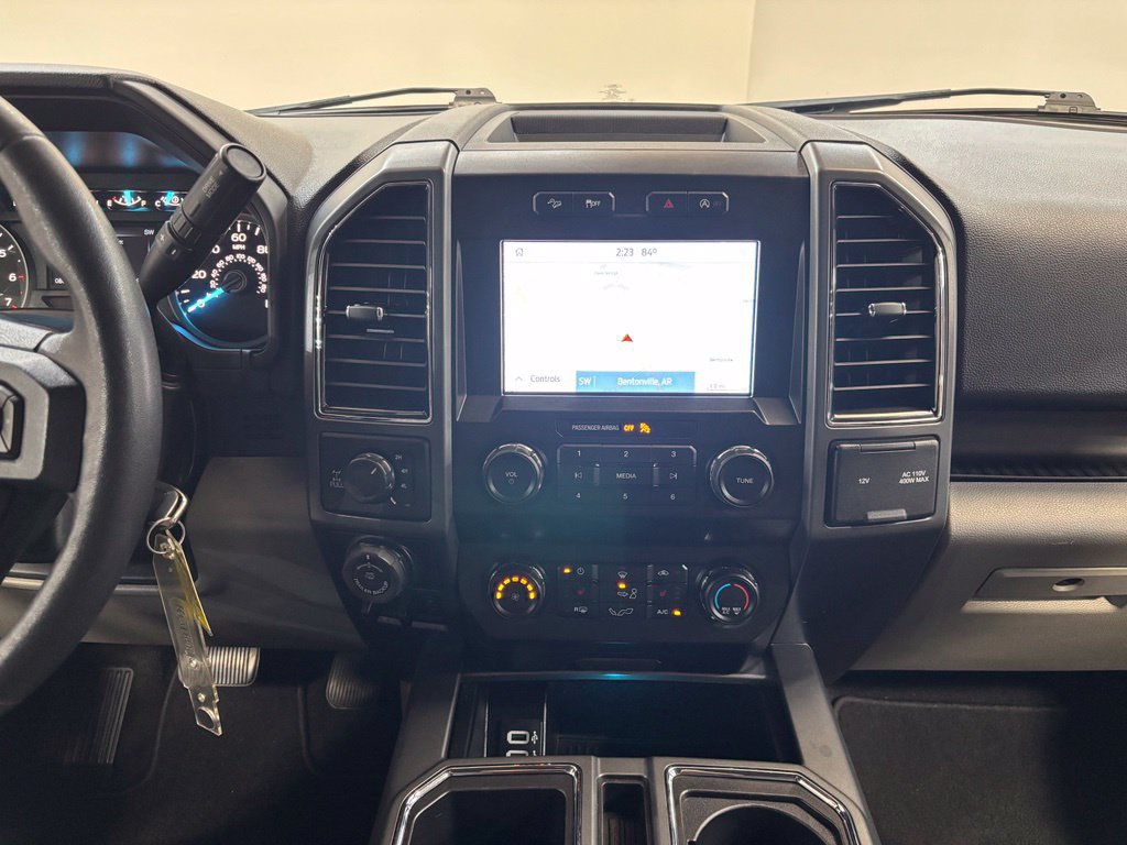 Used 2019 Ford F150 XLT w/ Equipment Group 302A Luxury AWD/4WD image 12
