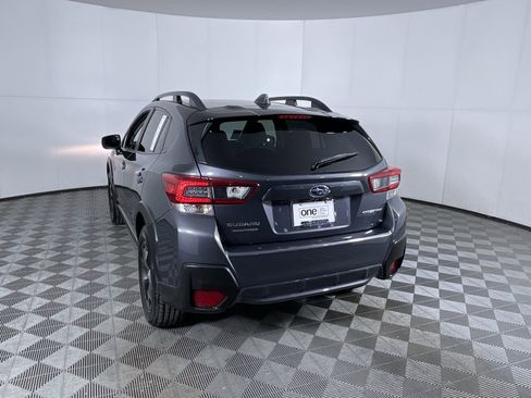 Used 2020 Subaru Crosstrek 2.0i Premium w/ Moonroof Package 2 AWD/4WD image 22