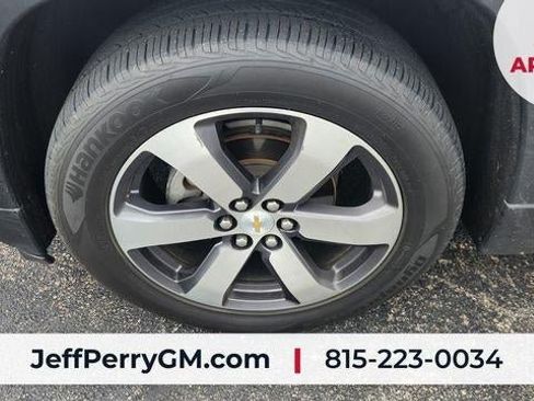 Used 2018 Chevrolet Traverse LT AWD/4WD image 4