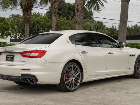 Used 2018 Maserati Quattroporte S GranSport image 12