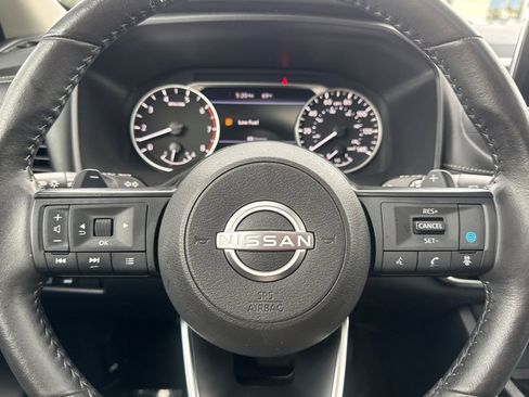 Used 2024 Nissan Rogue SV w/ SV Premium Package AWD/4WD image 22