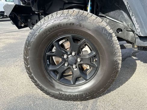 Used 2020 Jeep Wrangler Unlimited Sport AWD/4WD image 10