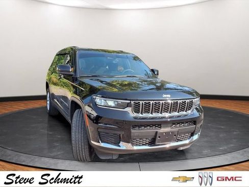 Used 2025 Jeep Grand Cherokee L Laredo w/ Luxury Tech Group I AWD/4WD image 28