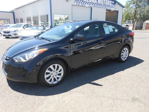 Used 2012 Hyundai Elantra GLS FWD image 5
