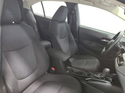 Used 2021 Toyota Corolla LE FWD image 13