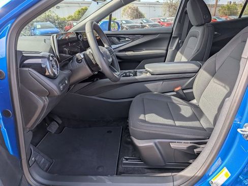 New 2026 Chevrolet Blazer EV LT image 15