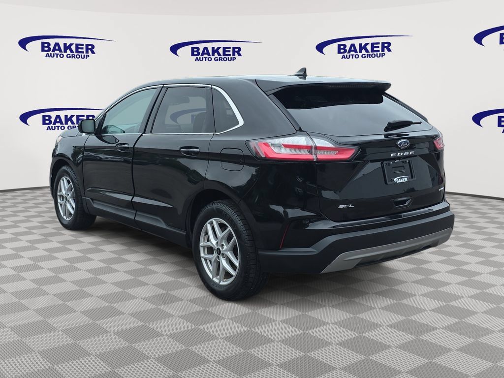 Used 2024 Ford Edge SEL AWD/4WD image 7