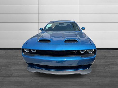 Used 2023 Dodge Challenger SRT Hellcat w/ Harmon/Kardon Sound Group RWD image 9