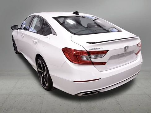 Certified 2022 Honda Accord Sport image 4