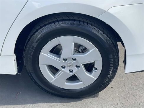 Used 2010 Toyota Prius Three image 37