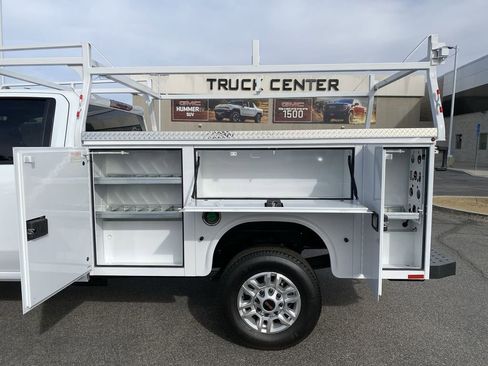 New 2026 GMC Sierra 2500 Pro w/ Convenience Package AWD/4WD image 34