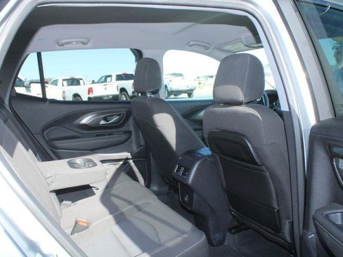 Certified 2024 GMC Terrain SLE image 13