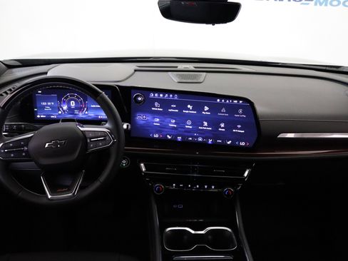 New 2026 Chevrolet Traverse Z71 w/ Enhanced Driving Package AWD/4WD image 17