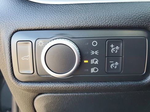 Certified 2022 Ford Explorer XLT image 21