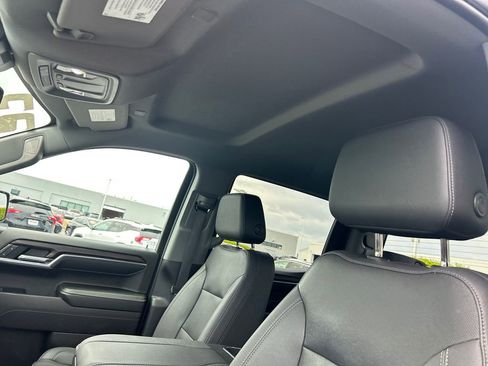 Certified 2023 GMC Sierra 1500 SLT w/ SLT Premium Package AWD/4WD image 31