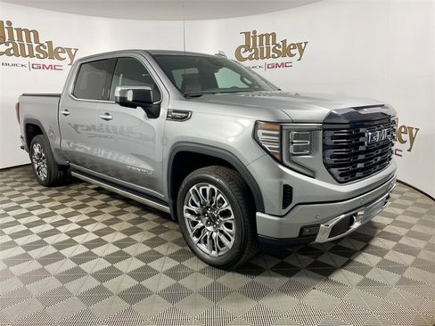 Used 2024 GMC Sierra 1500 Denali Ultimate image 1