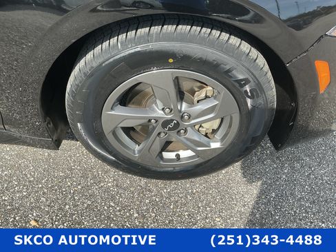 Used 2024 Kia K5 LXS FWD image 9