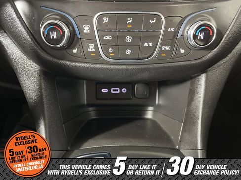 Certified 2022 Chevrolet Equinox LT image 40