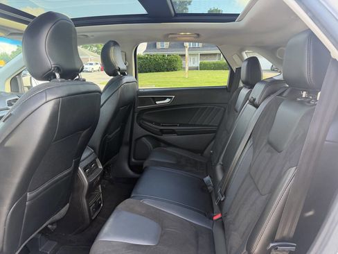 Used 2015 Ford Edge Sport w/ Equipment Group 401A AWD/4WD image 16