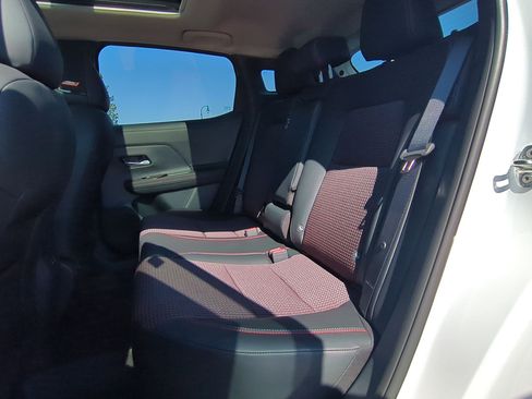 New 2025 Nissan Kicks SR w/ SR Premium Package image 19