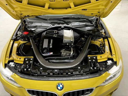 Used 2016 BMW M4 Coupe RWD image 34