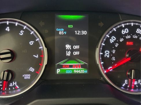 Used 2019 Toyota RAV4 LE w/ All Weather Liner Package AWD/4WD image 46