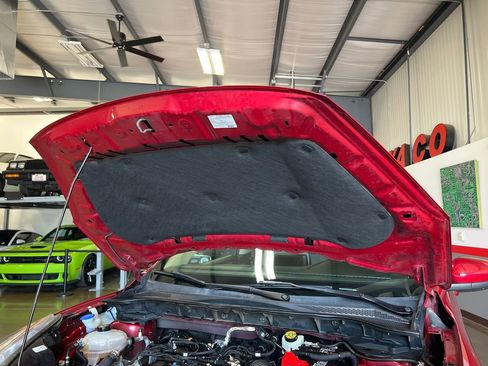 Used 2020 Ford Escape SE image 65