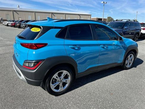 Certified 2022 Hyundai Kona SEL image 6