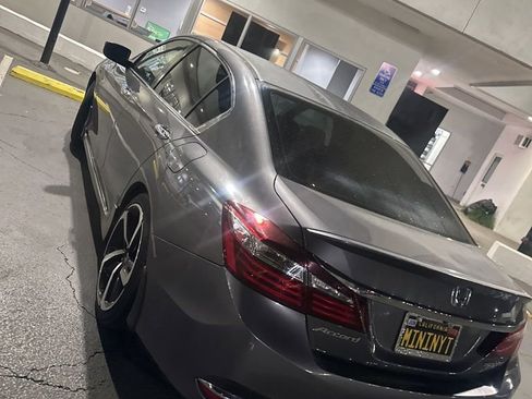 Used 2016 Honda Accord Sport image 14