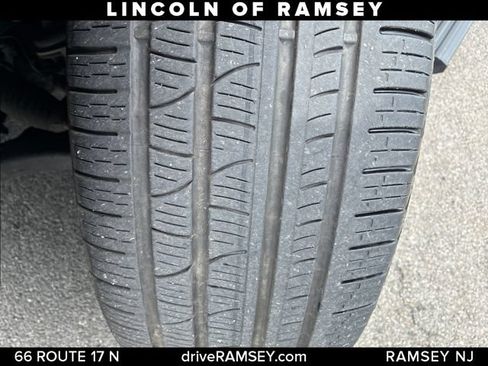 Used 2024 Lincoln Navigator L Reserve AWD/4WD image 28