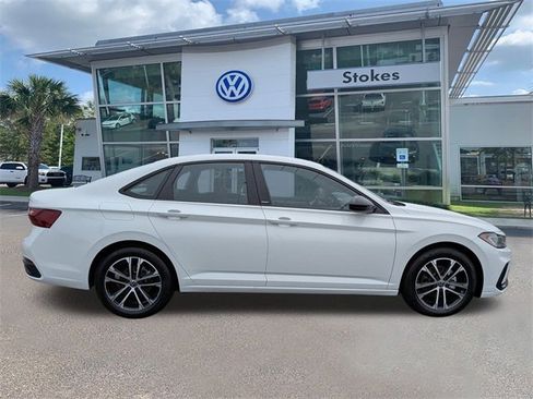New 2026 Volkswagen Jetta Sport image 3