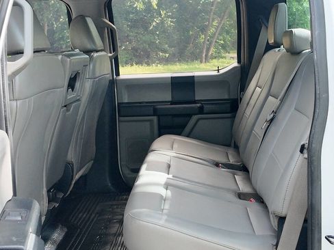 Used 2017 Ford F250 XL w/ STX Appearance Package AWD/4WD image 32