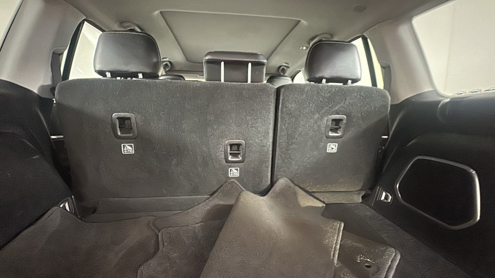Used 2023 Jeep Grand Cherokee 4WD 4xe image 31