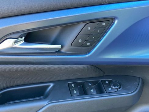 New 2026 Chevrolet Equinox EV LT w/ Convenience Package II AWD/4WD image 14