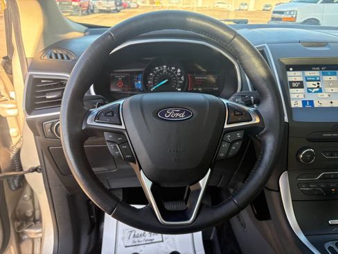 Used 2018 Ford Edge SEL w/ Equipment Group 201A image 9