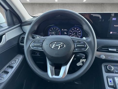 Used 2022 Hyundai Palisade SE image 21