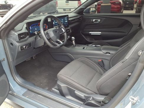 Used 2024 Ford Mustang GT RWD image 13