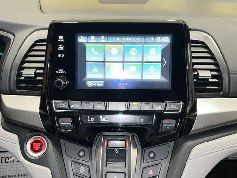 Used 2024 Honda Odyssey EX image 25