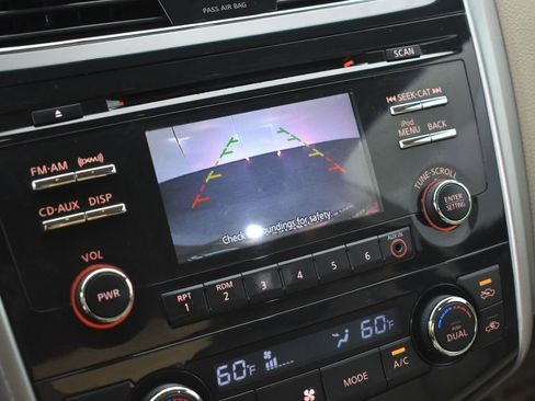 Used 2013 Nissan Altima 2.5 SV image 30