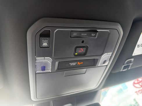 New 2026 Toyota Tundra Limited AWD/4WD image 22