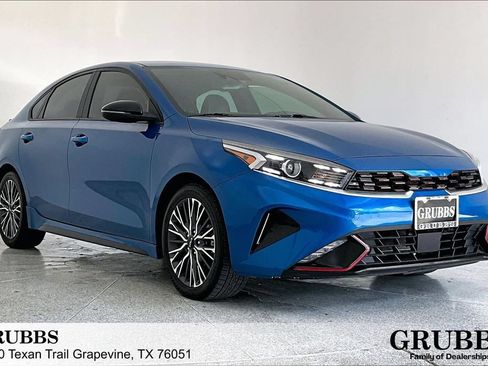 Used 2023 Kia Forte GT-Line w/ GT-Line Premium Package FWD image 1