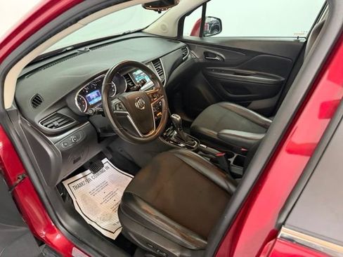 Used 2020 Buick Encore Preferred FWD image 17