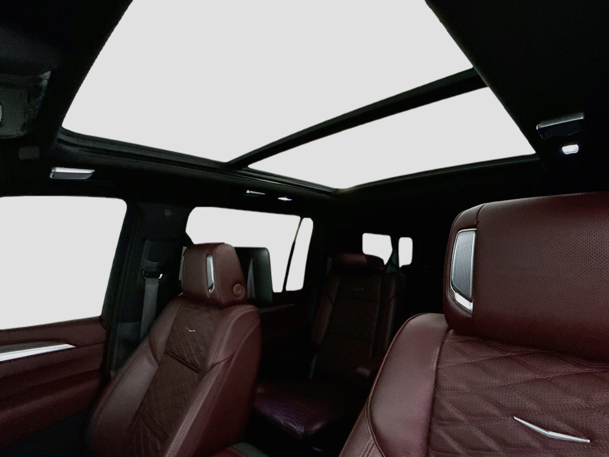 Used 2025 Cadillac Escalade ESV Sport w/ Touring Package AWD/4WD image 24