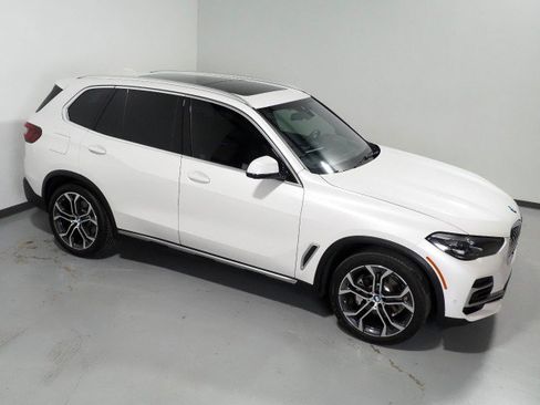 Used 2023 BMW X5 sDrive40i w/ Premium Package RWD image 12
