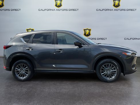 Used 2019 MAZDA CX-5 Touring FWD image 4