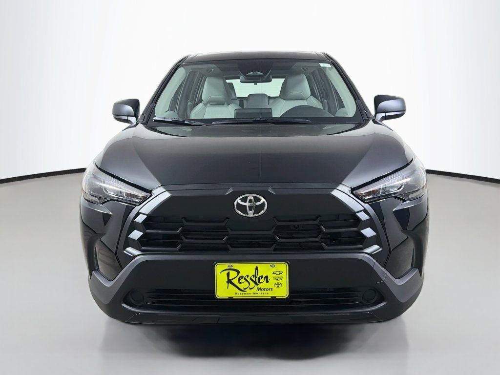 New 2026 Toyota Corolla Cross L AWD/4WD image 2